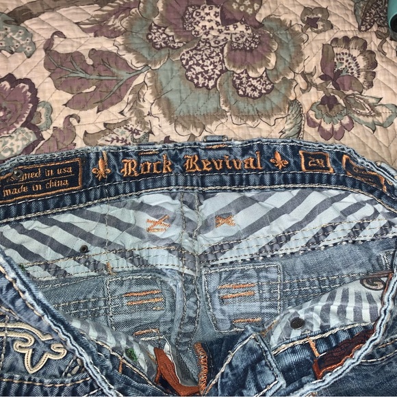 Jeans - Picture 4 of 4